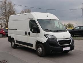 Peugeot Boxer  2.2 BlueHDi . 