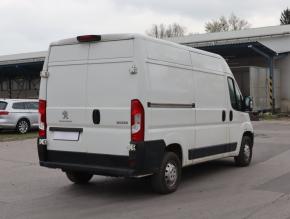 Peugeot Boxer  2.2 BlueHDi . 
