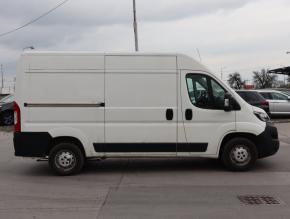 Peugeot Boxer  2.2 BlueHDi . 