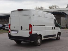 Peugeot Boxer  2.2 BlueHDi . 