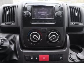 Peugeot Boxer  2.2 BlueHDi . 