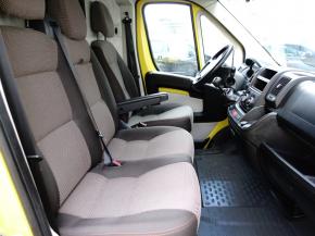 Peugeot Boxer  2.0 BlueHDi 
