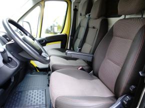 Peugeot Boxer  2.0 BlueHDi 