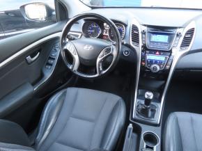 Hyundai i30  1.6 GDI 