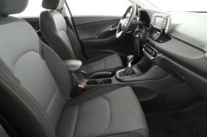 Hyundai i30  1.6 CRDi 