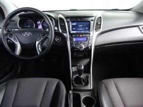 Hyundai i30  1.6 GDI 