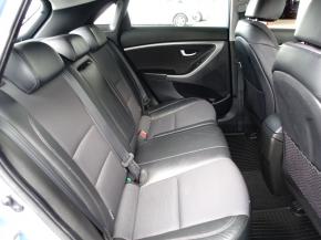 Hyundai i30  1.6 GDI 
