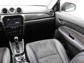 Suzuki Vitara  1.5 Hybrid 