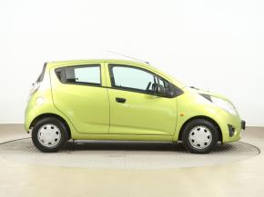 Chevrolet Spark  1.0 16V 