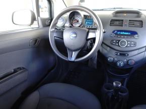 Chevrolet Spark  1.0 16V 