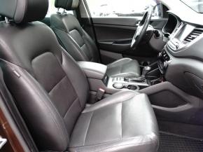 Hyundai Tucson  2.0 CRDi 