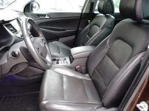 Hyundai Tucson  2.0 CRDi 