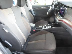 Škoda Octavia  Scout 2.0 TDI . 