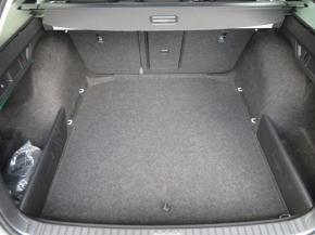 Škoda Octavia  Scout 2.0 TDI . 
