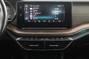 Škoda Octavia  Scout 2.0 TDI . 