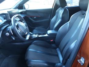 Peugeot 2008  1.2 PureTech GT 