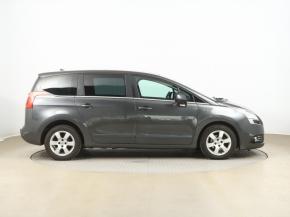 Peugeot 5008  1.6 HDi 
