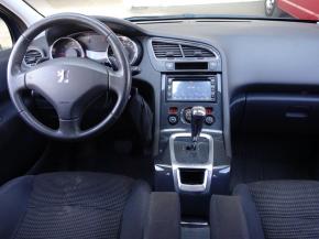 Peugeot 5008  1.6 HDi 