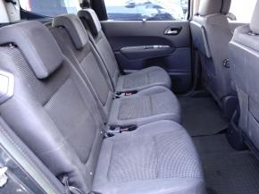 Peugeot 5008  1.6 HDi 