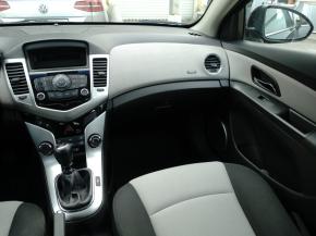Chevrolet Cruze  1.6 i 16V 