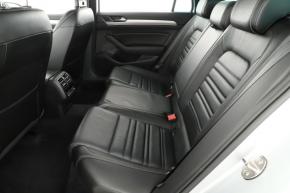 Volkswagen Passat  2.0 TDI R-Line 