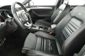 Volkswagen Passat  2.0 TDI R-Line 