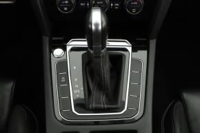 Volkswagen Passat  2.0 TDI R-Line 