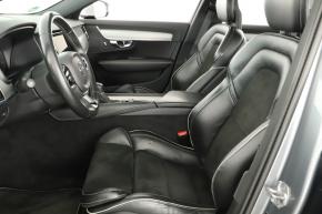 Volvo S90  D4 AWD 