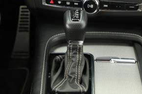 Volvo S90  D4 AWD 