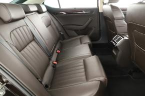 Škoda Superb  iV 1.4 TSI PHEV Laurin&Klement 