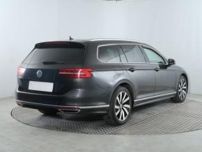 Volkswagen Passat  2.0 TDI R-Line 