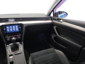 Volkswagen Passat  2.0 TDI R-Line 