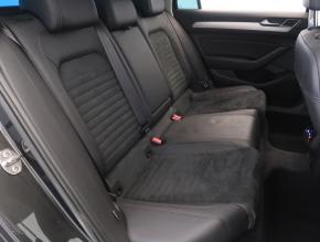 Volkswagen Passat  2.0 TDI R-Line 