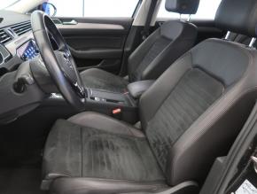 Volkswagen Passat  2.0 TDI R-Line 