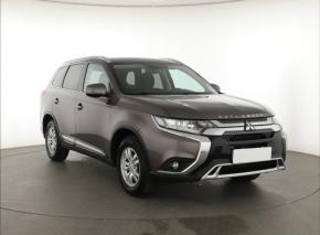 Mitsubishi  2.0 Intense