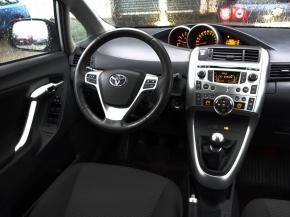 Toyota Verso  2.0 D-4D 