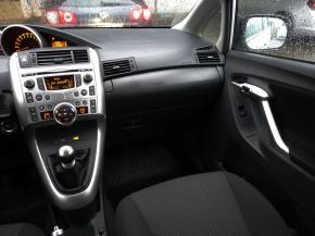 Toyota Verso  2.0 D-4D 
