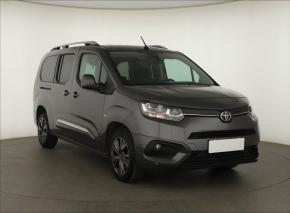 Toyota ProAce City Verso  1.2 T Family
