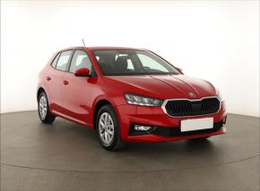 Škoda  1.0 Selection