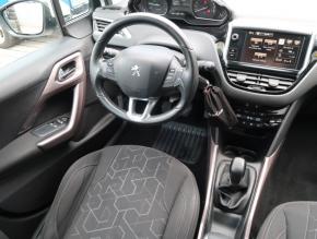 Peugeot 2008  1.2 PureTech 