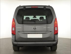 Toyota ProAce City Verso  1.5 D-4D Family 