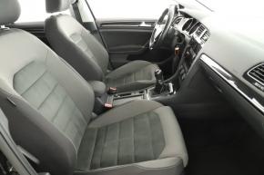 Volkswagen Golf  1.6 TDI 