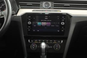 Volkswagen Passat  2.0 TDI R-Line 