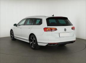 Volkswagen Passat  2.0 TDI R-Line 