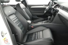 Volkswagen Passat  2.0 TDI R-Line 