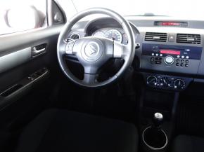 Suzuki Swift  1.3 