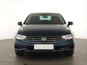 Volkswagen Passat  1.5 TSI Elegance 
