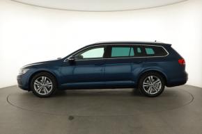 Volkswagen Passat  1.5 TSI Elegance 