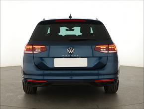 Volkswagen Passat  1.5 TSI Elegance 