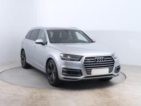 Audi Q7  50 TDI S-Line